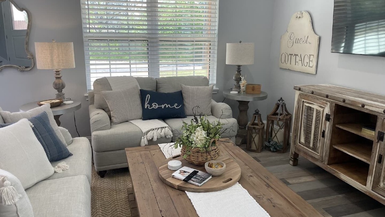 Photo of Livingroom in Stephenville