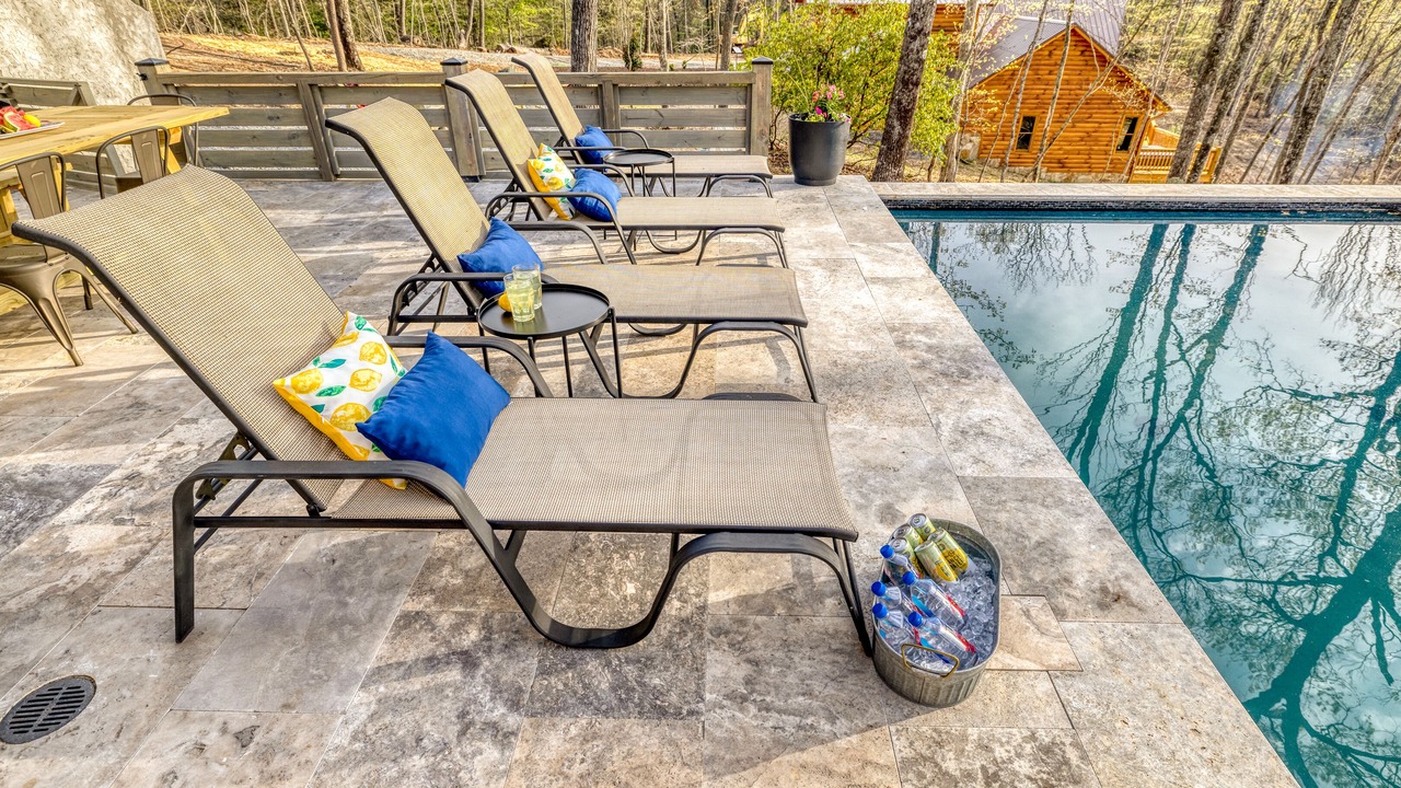 Photo of Others in Mineral Bluff