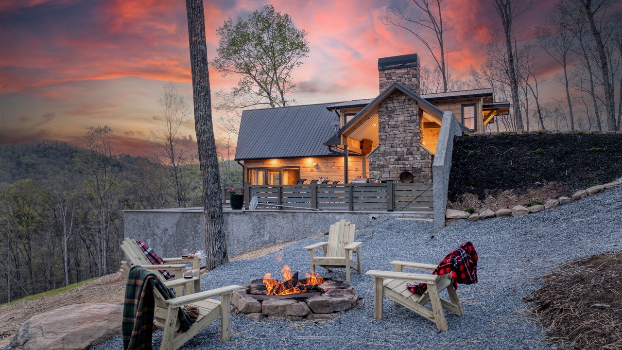 Photo of Others in Mineral Bluff