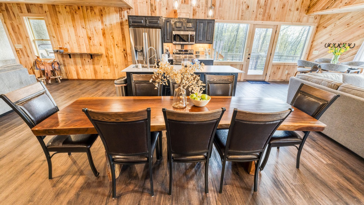 Photo of Bedroom in Mineral Bluff