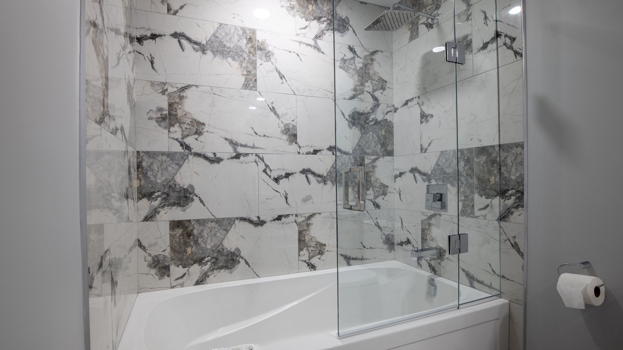 Photo of Bathroom in Niagara Falls