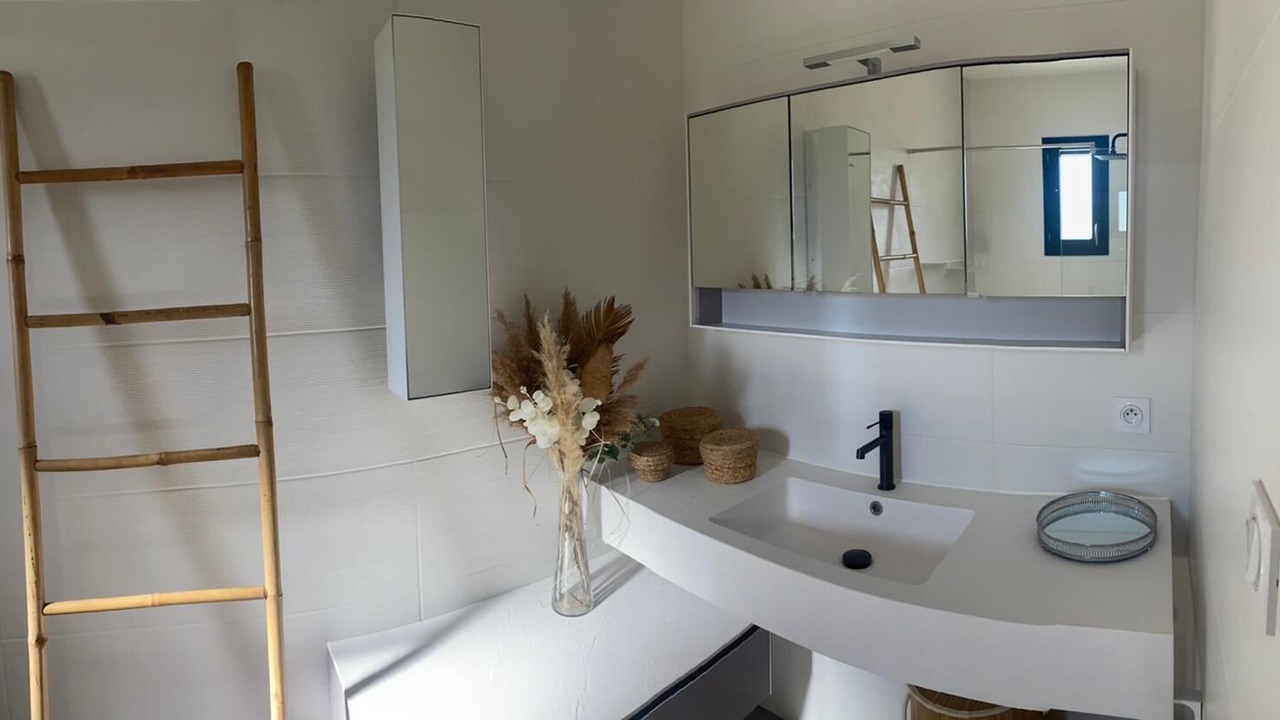 Photo of Bathroom in Malras