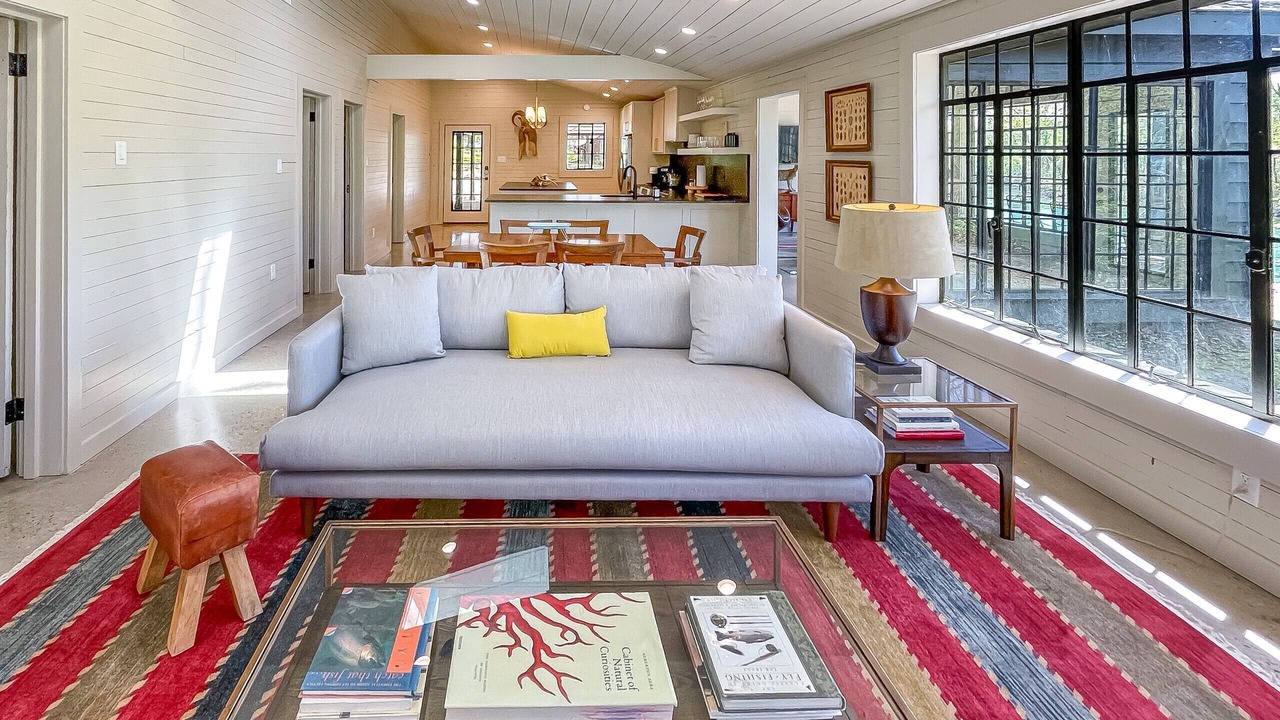Photo of Livingroom in Wilburn