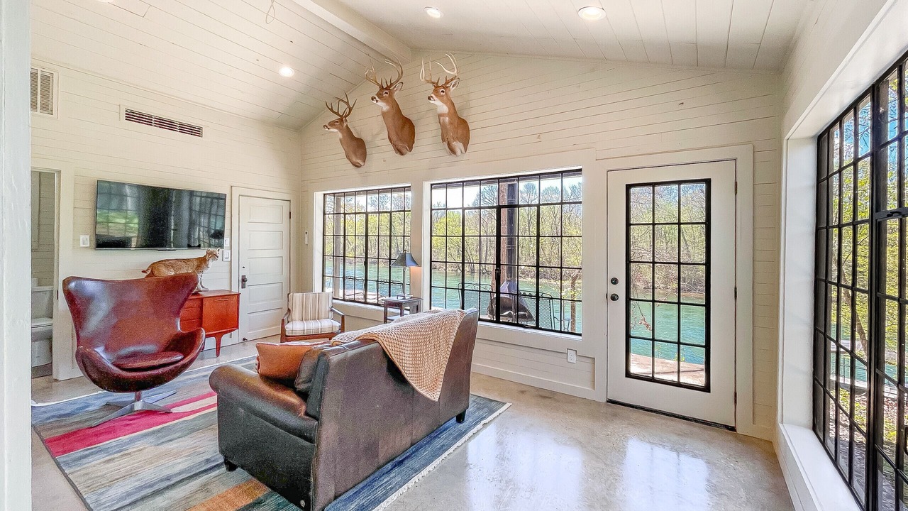 Photo of Livingroom in Wilburn