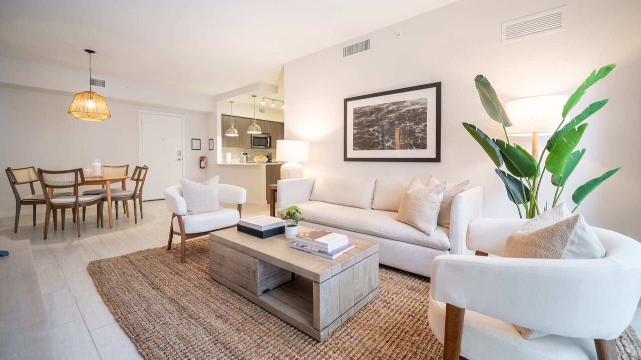 Photo of Livingroom in Glenvar Heights