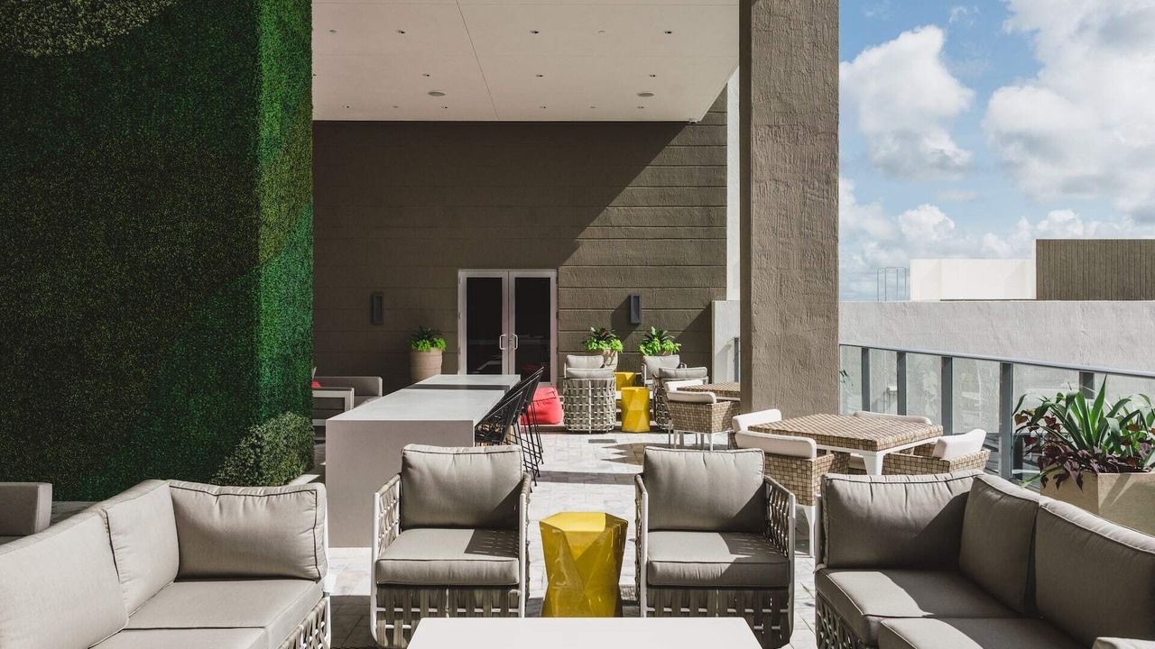 Photo of Patio Balcony in Glenvar Heights