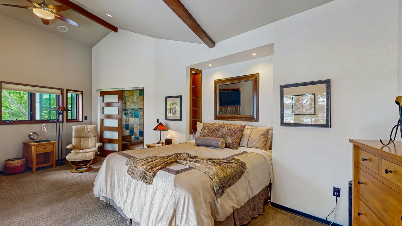 Photo of Bedroom in Poulsbo