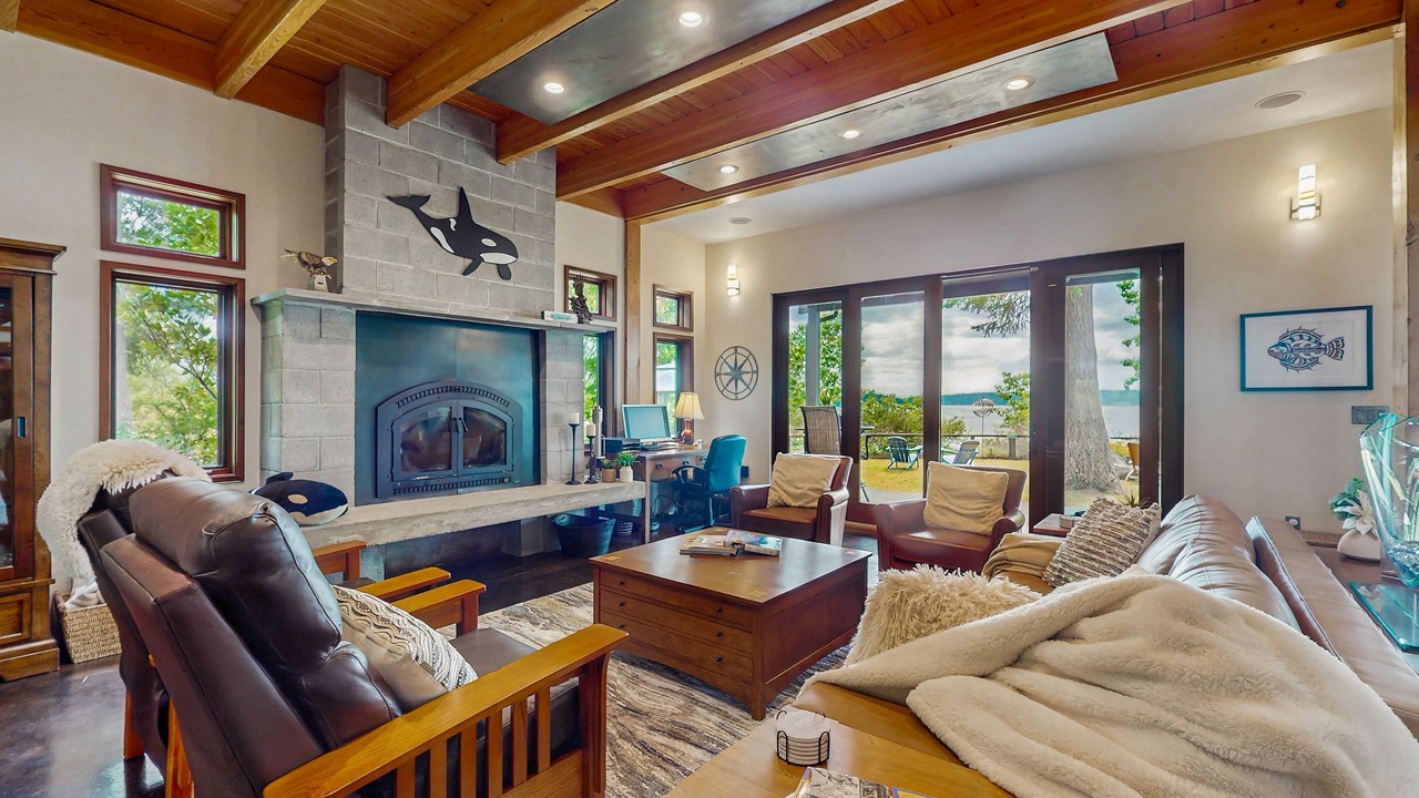 Photo of Livingroom in Poulsbo