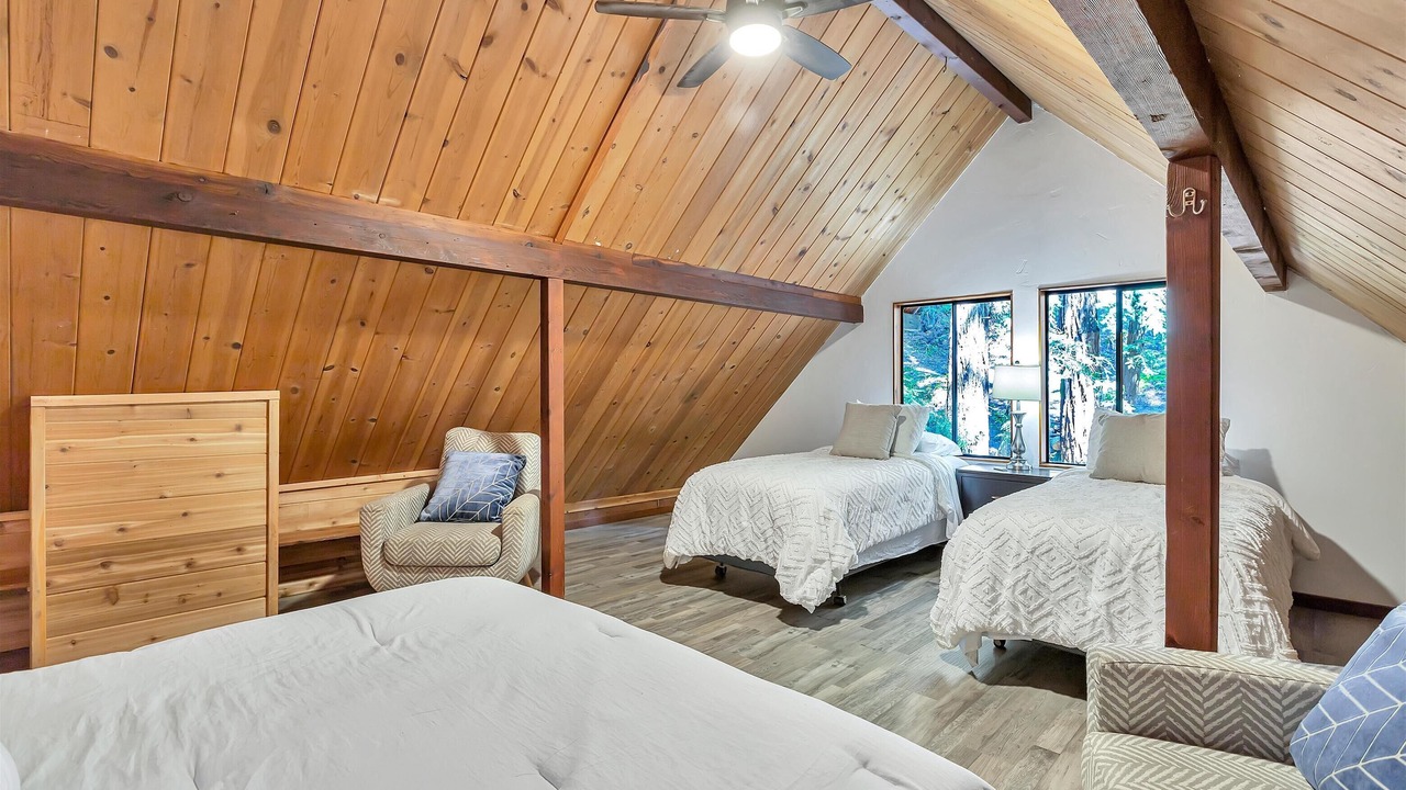 Photo of Bedroom in Los Gatos