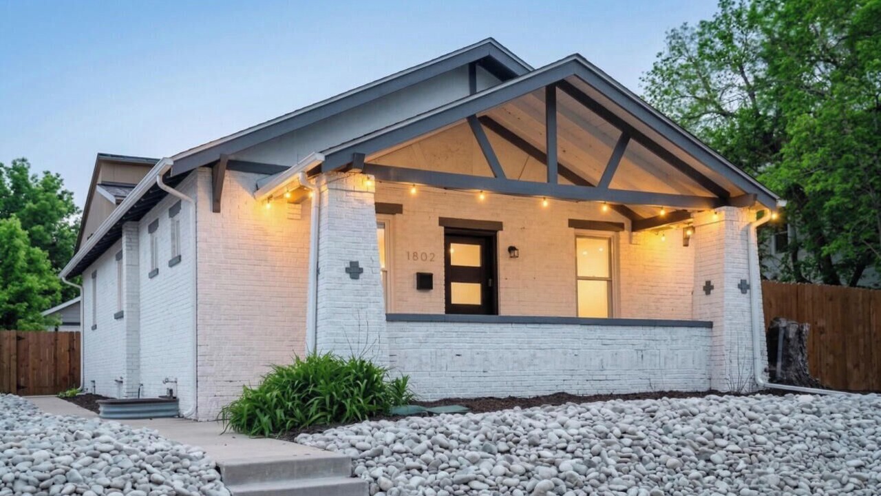 Photo of Outdoor in Sunnyside
