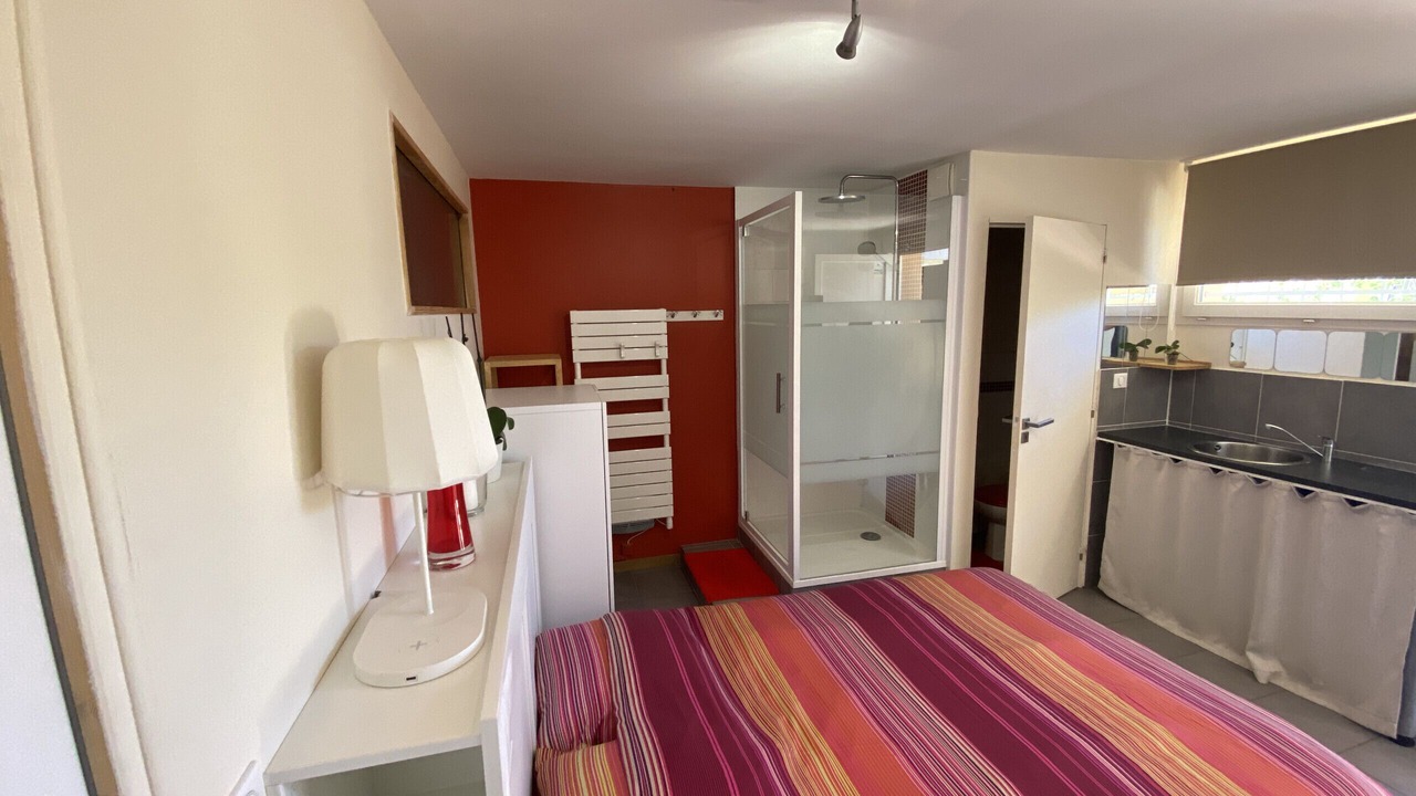 Photo of Bedroom in Colomiers