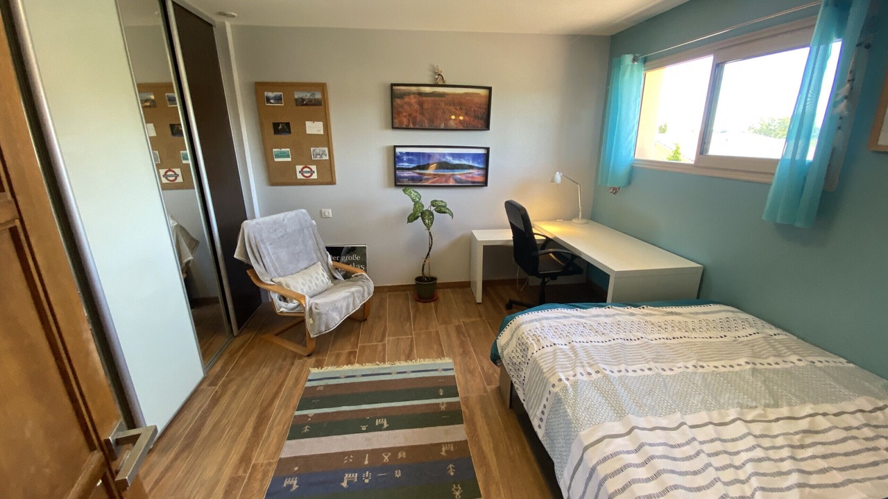 Photo of Bedroom in Colomiers