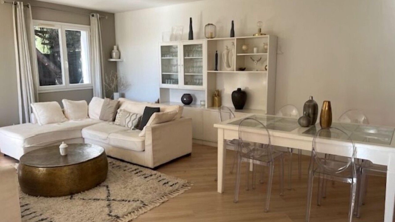 Photo of Livingroom in Meze