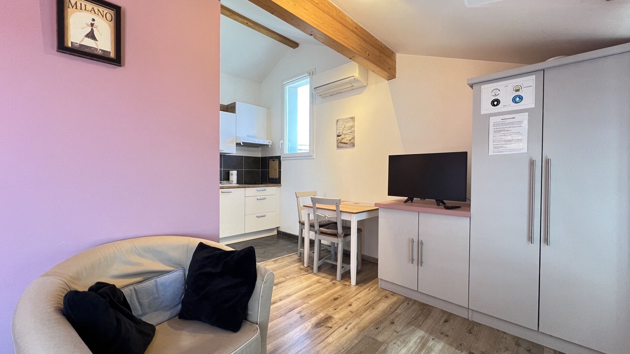 Photo of Livingroom in Bonnefoy-Roseraie-Gramont