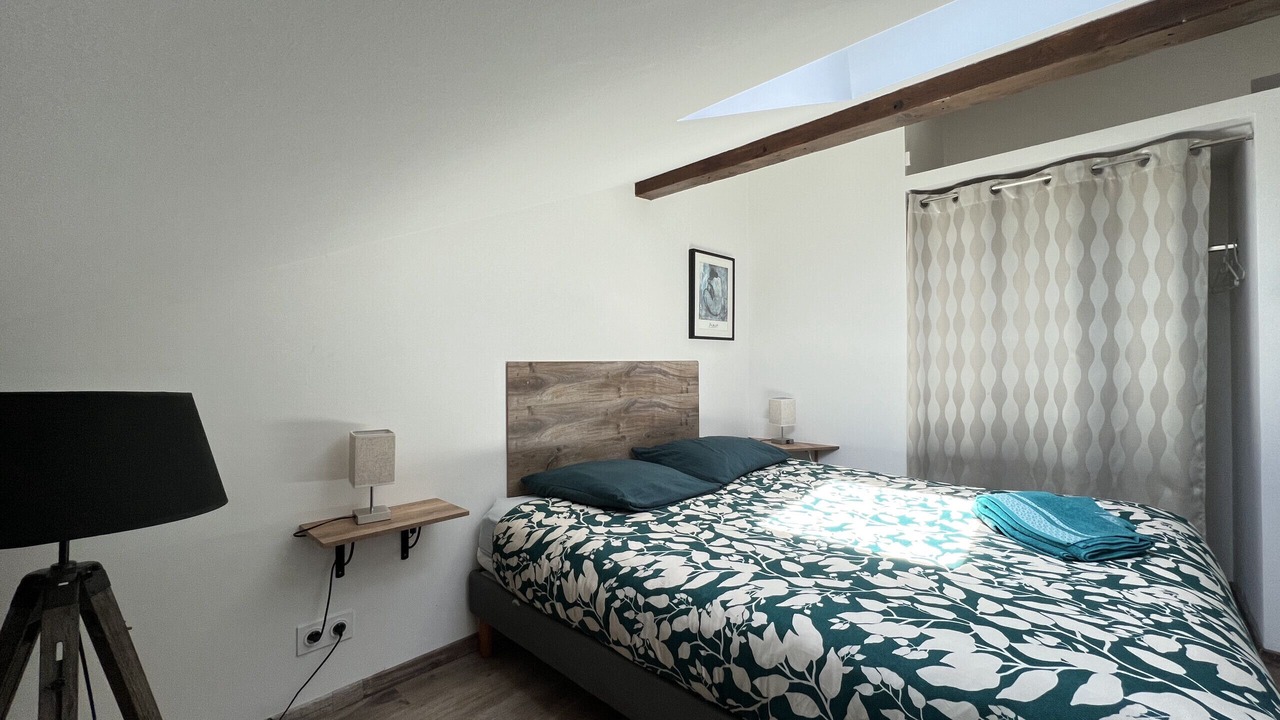 Photo of Bedroom in Bonnefoy-Roseraie-Gramont