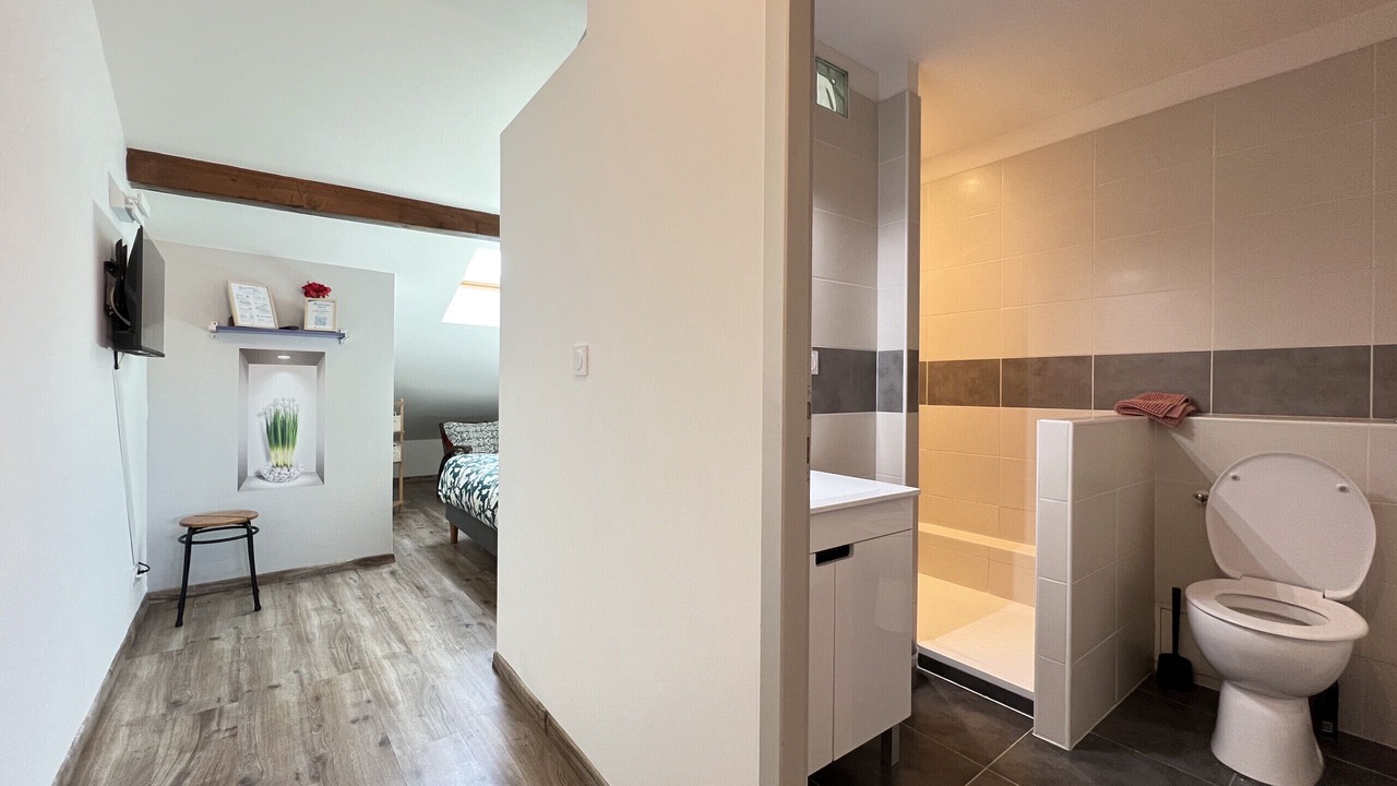 Photo of Bathroom in Bonnefoy-Roseraie-Gramont