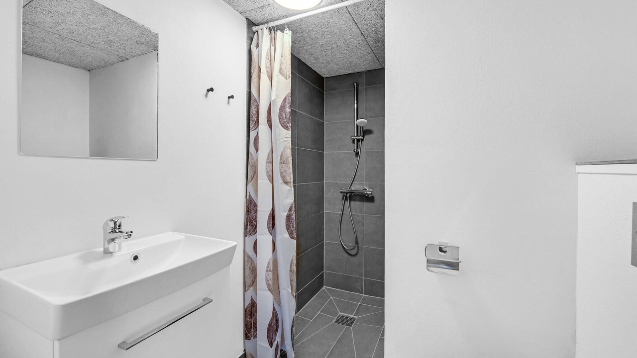 Photo of Bathroom in Skaven Strand