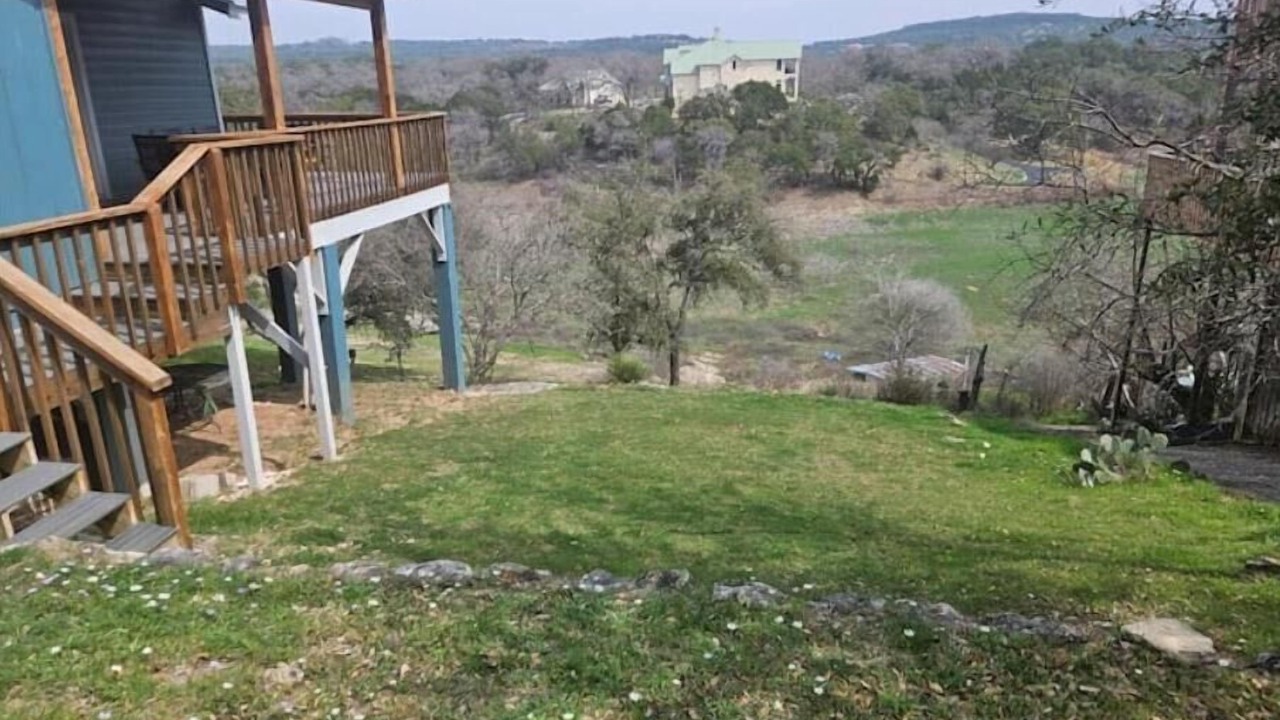 Photo of Outdoor in Oatmeal
