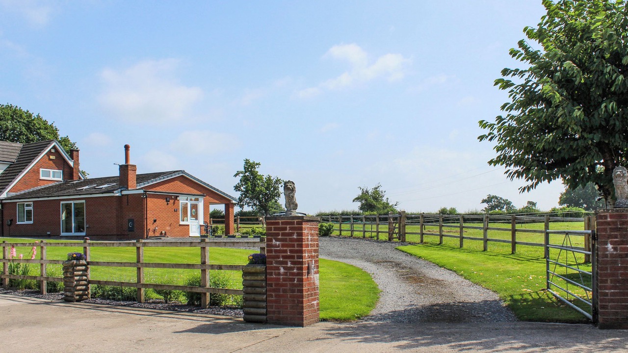 Photo of Others in Winsford