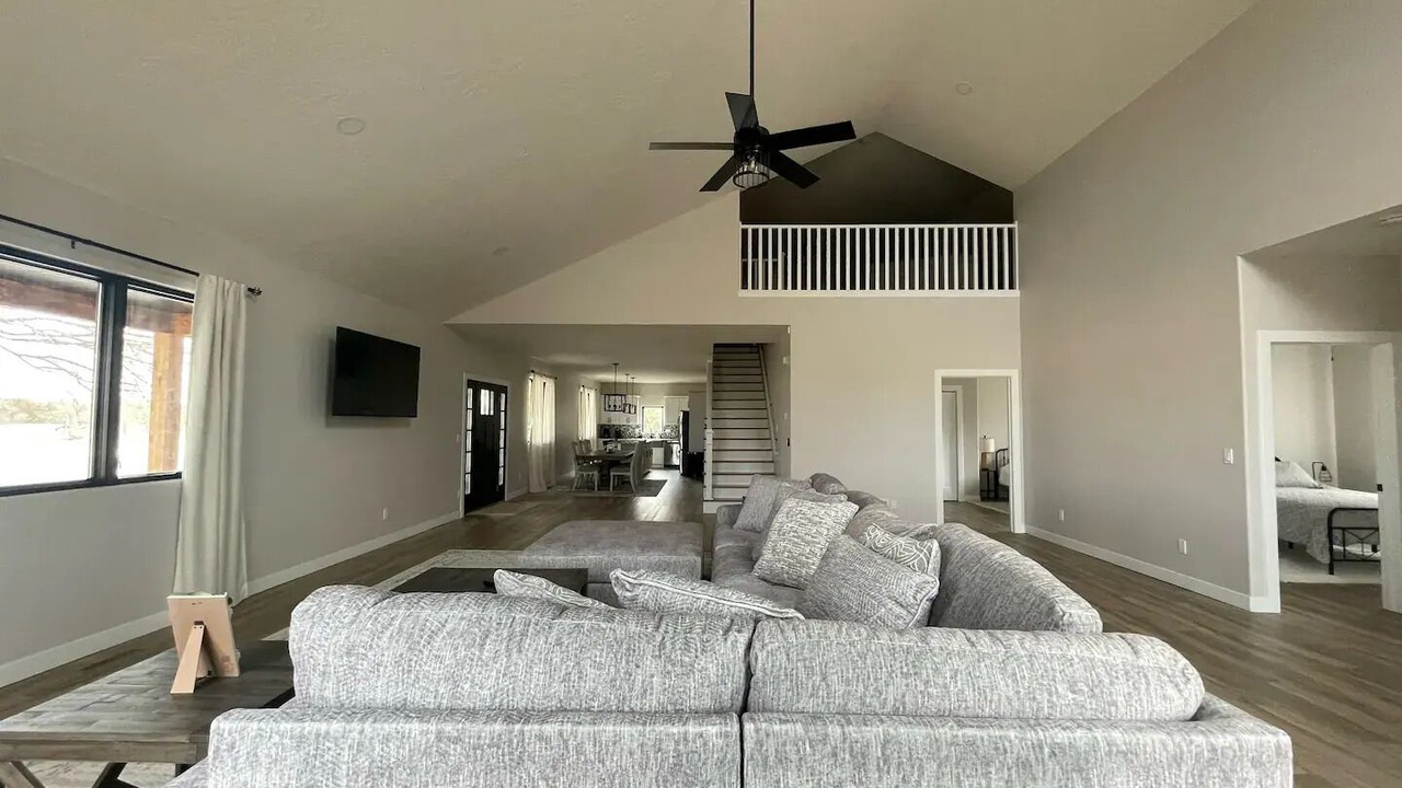Photo of Livingroom in South Loup City
