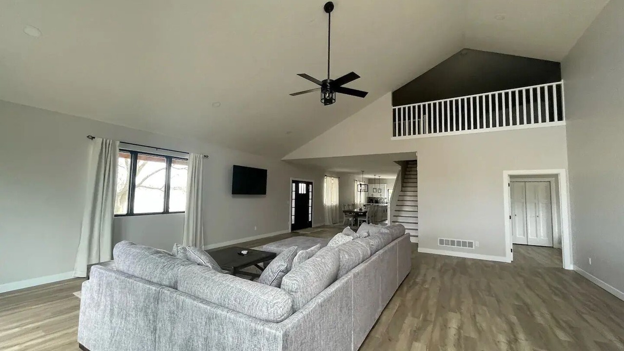 Photo of Livingroom in South Loup City
