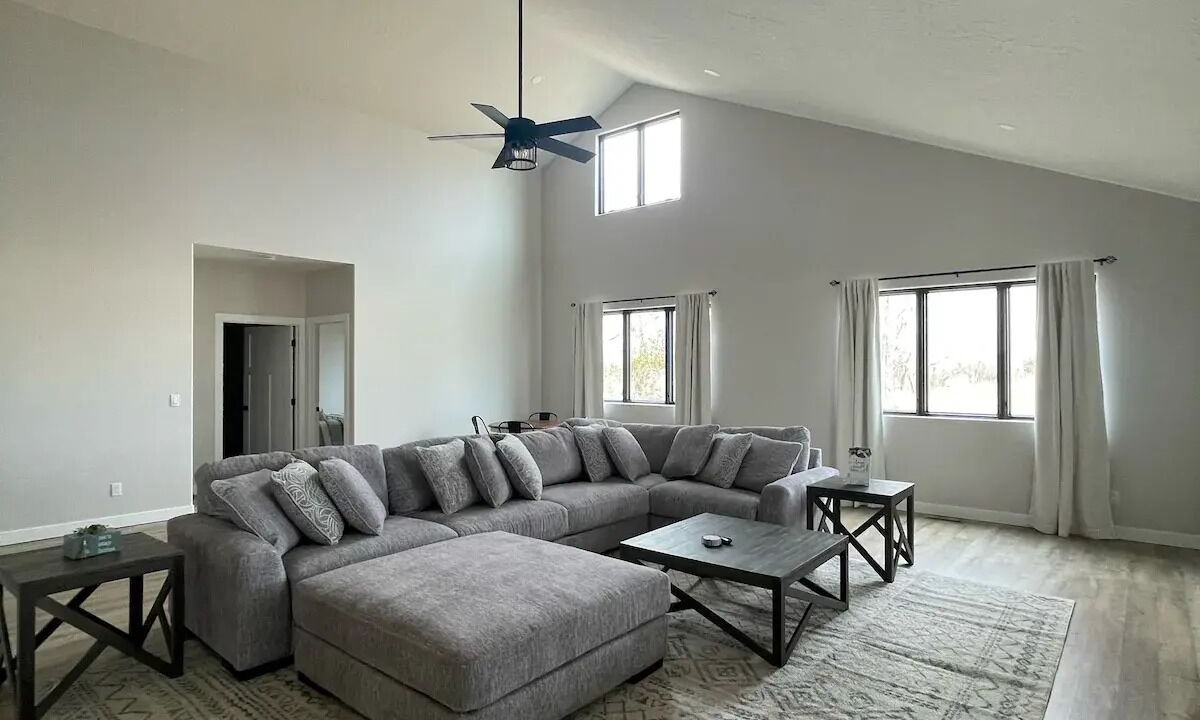 Photo of Livingroom in South Loup City