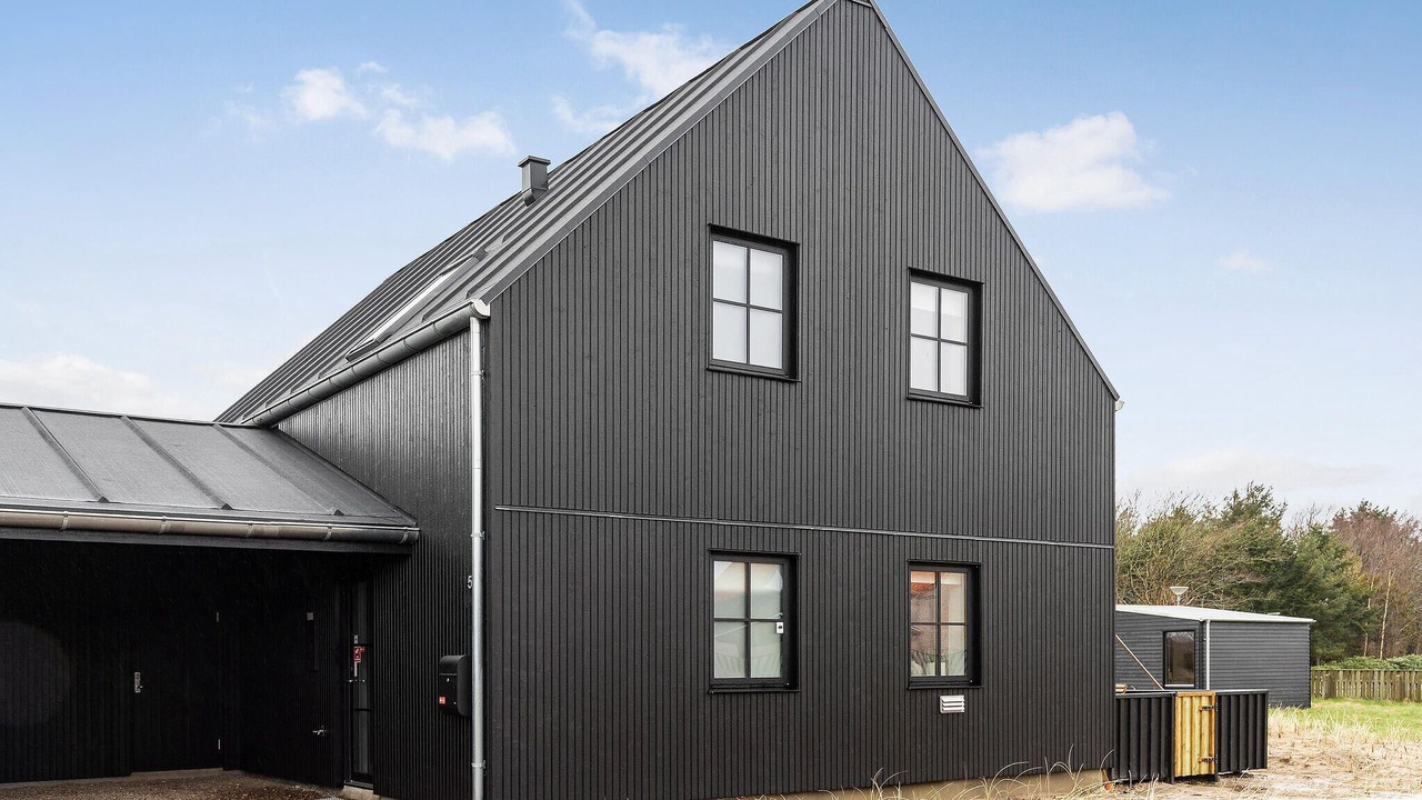 Photo of Others in Lokken