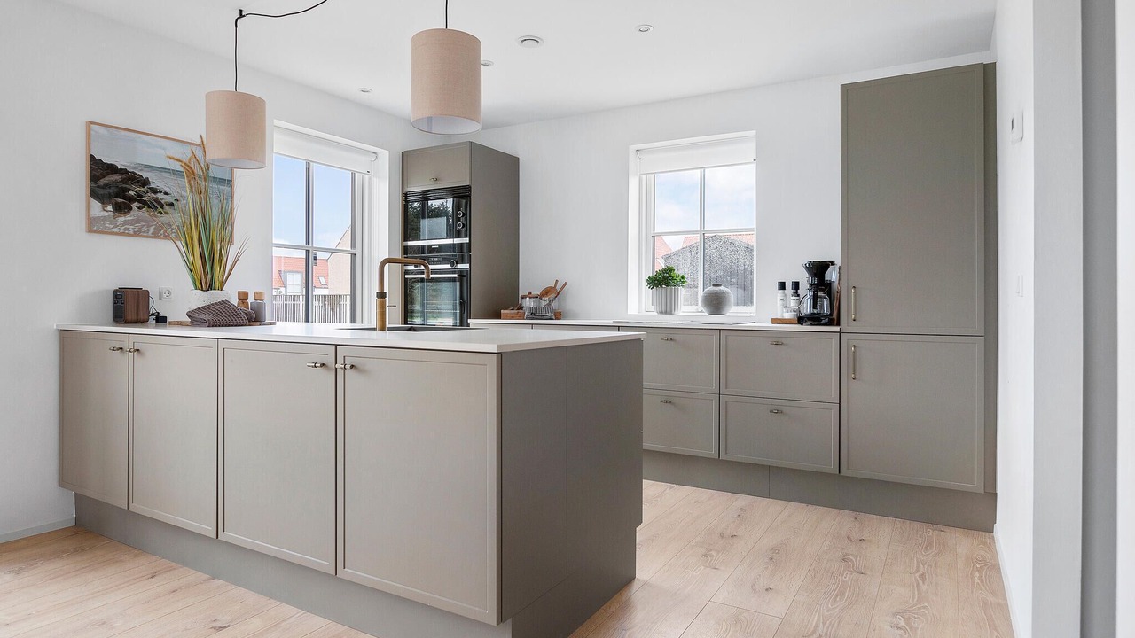 Photo of Others in Lokken