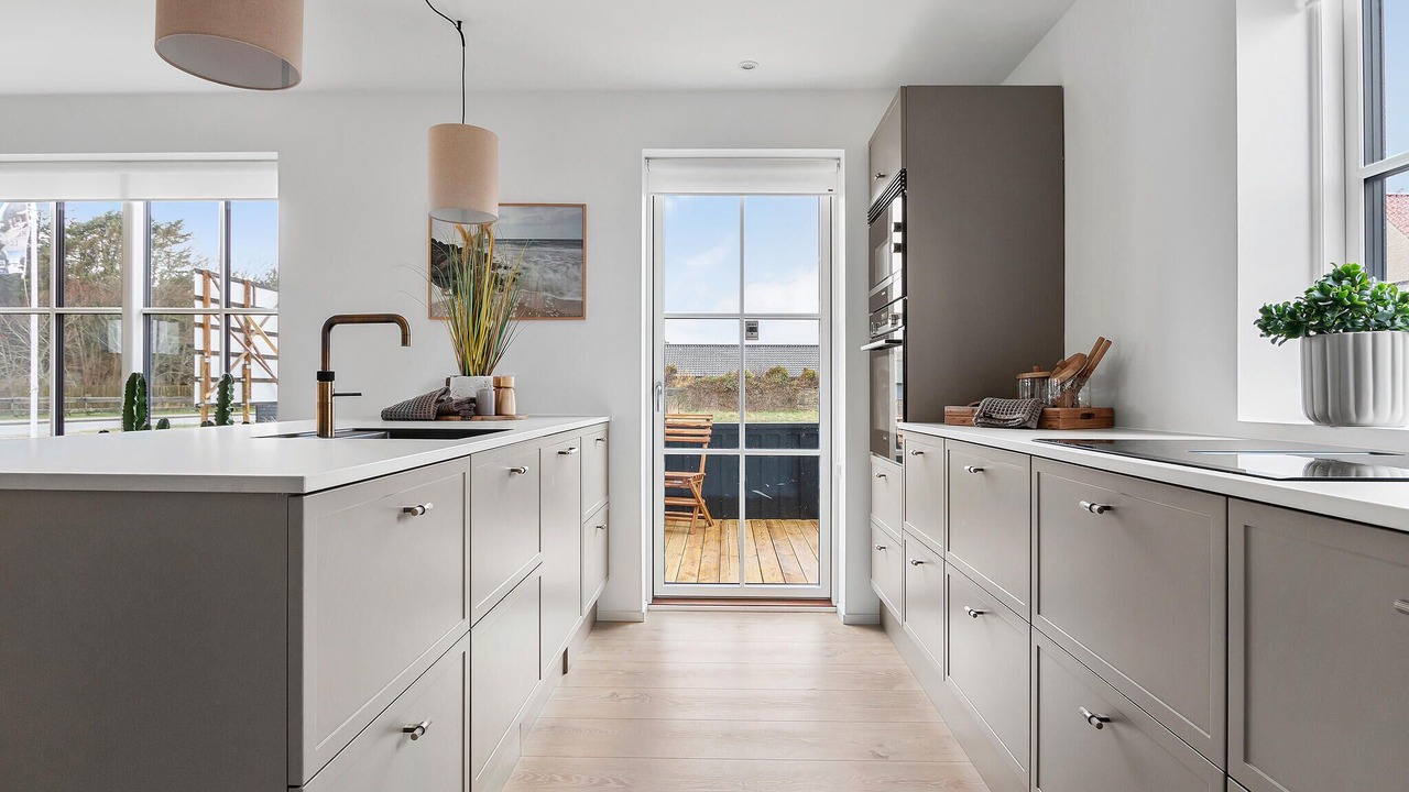 Photo of Others in Lokken