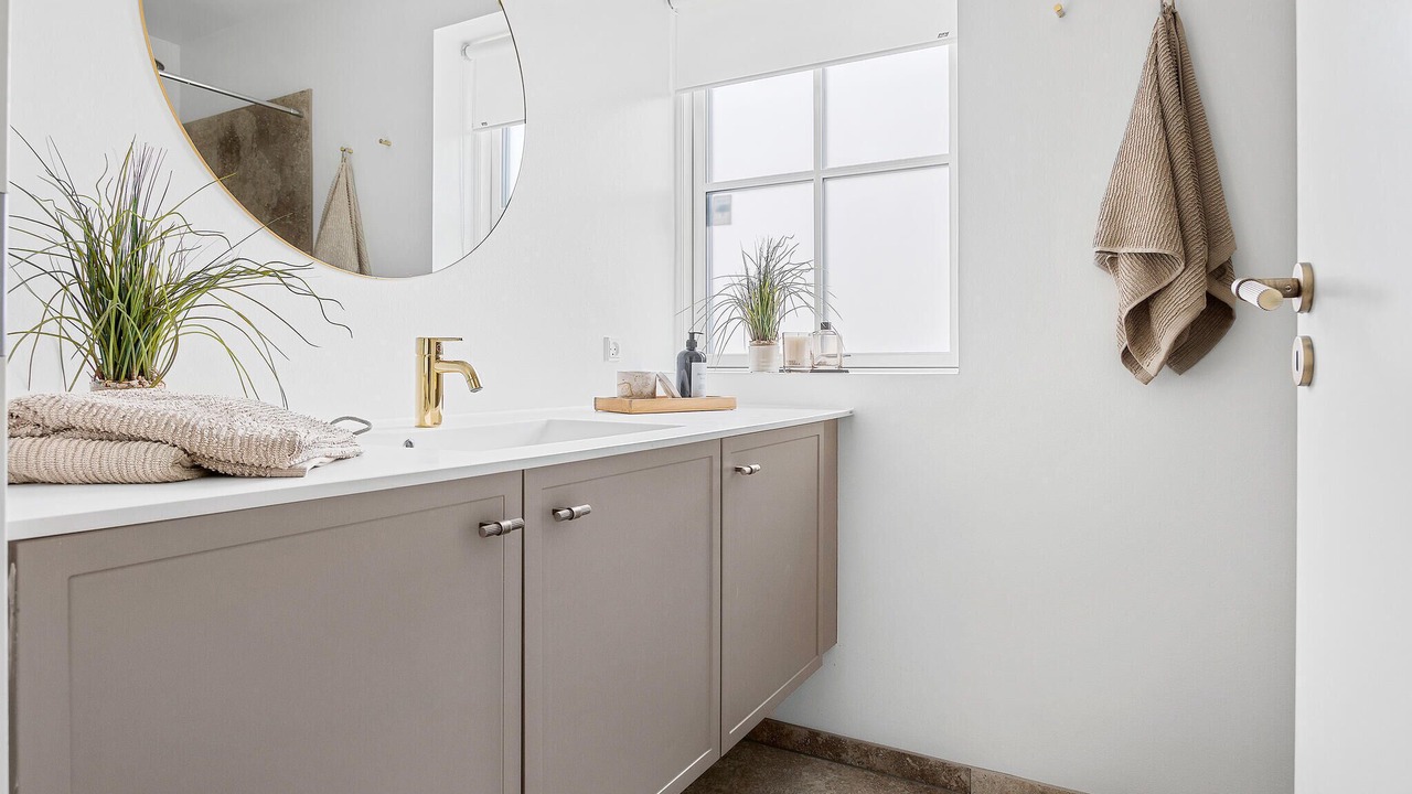 Photo of Bathroom in Lokken