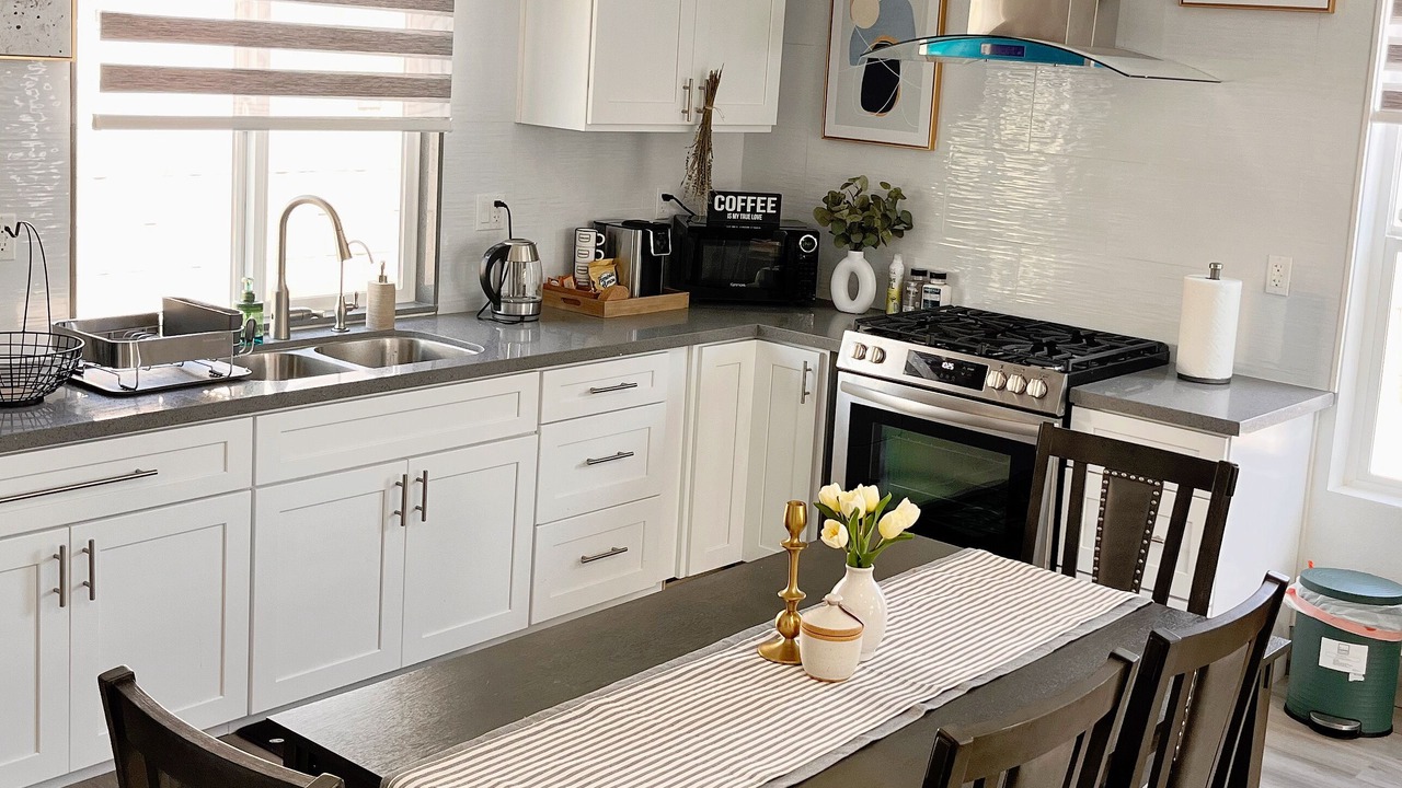 Photo of Kitchen in Midway City