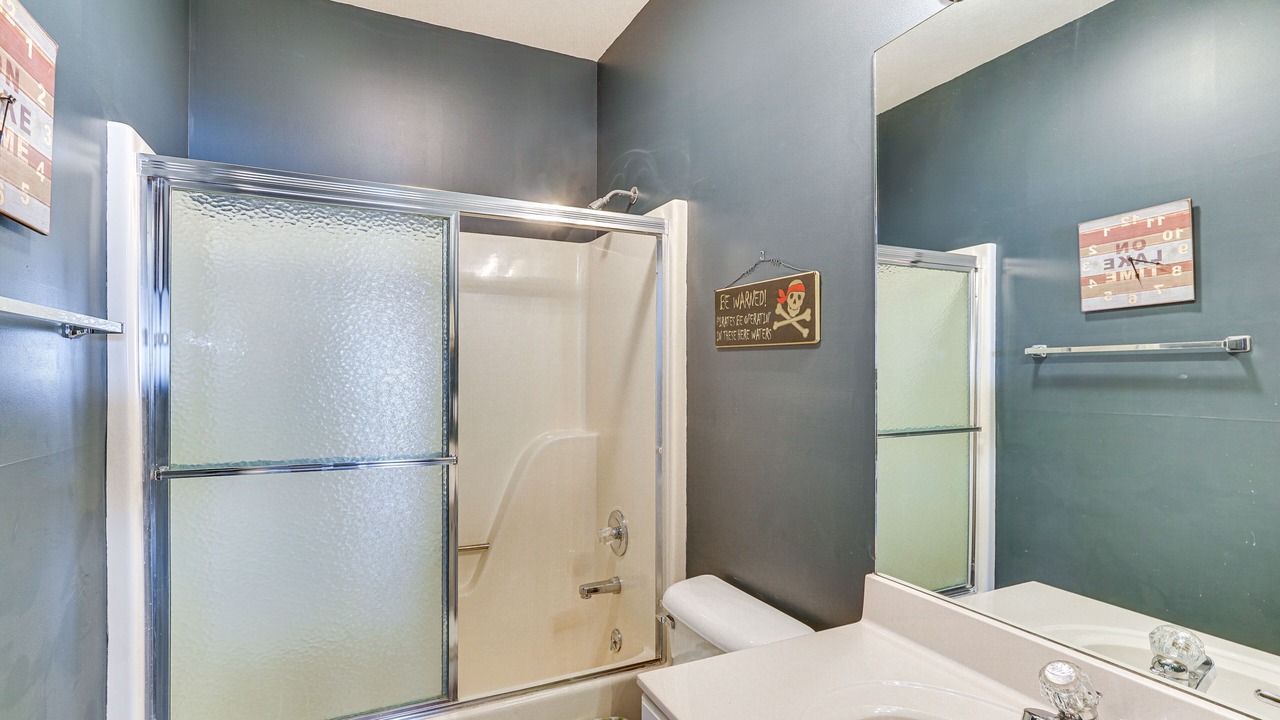 Photo of Bathroom in Lakeland