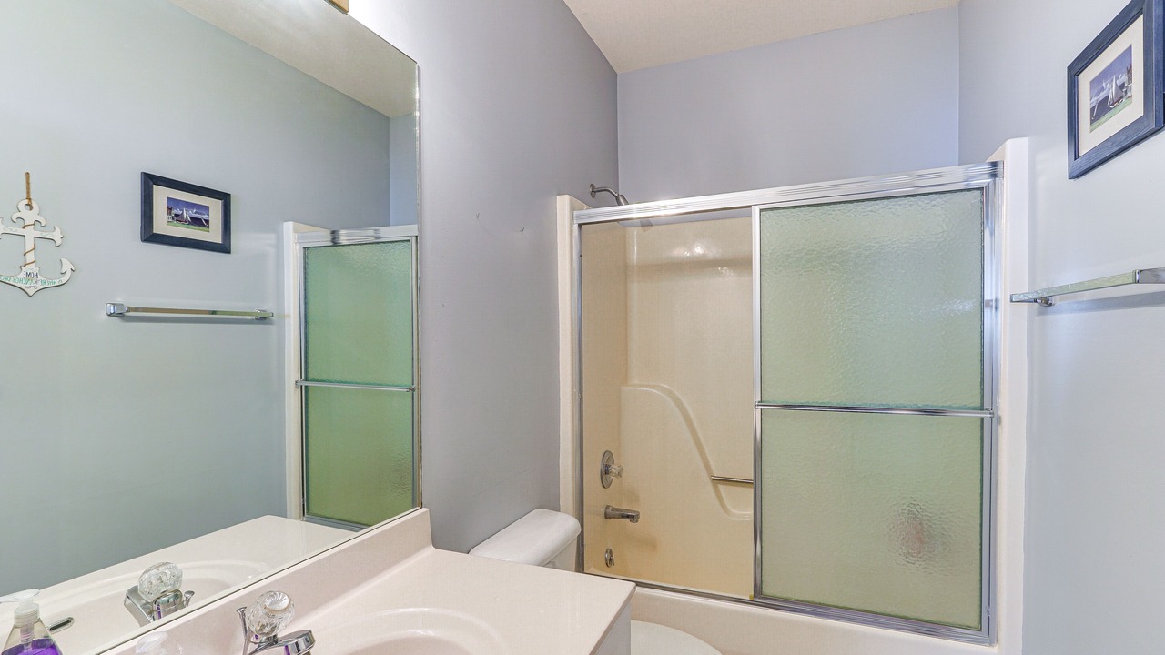 Photo of Bathroom in Lakeland