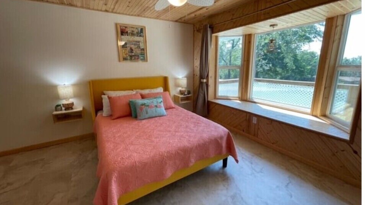Photo of Bedroom in Eagle Rock