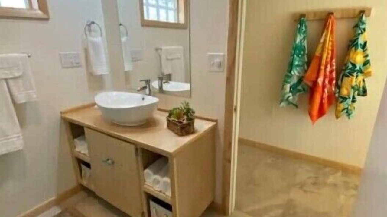 Photo of Bathroom in Eagle Rock