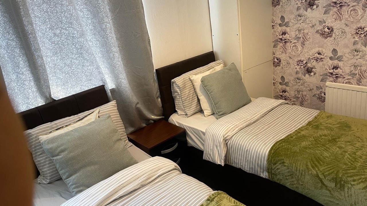 Photo of Bedroom in Crays Hill