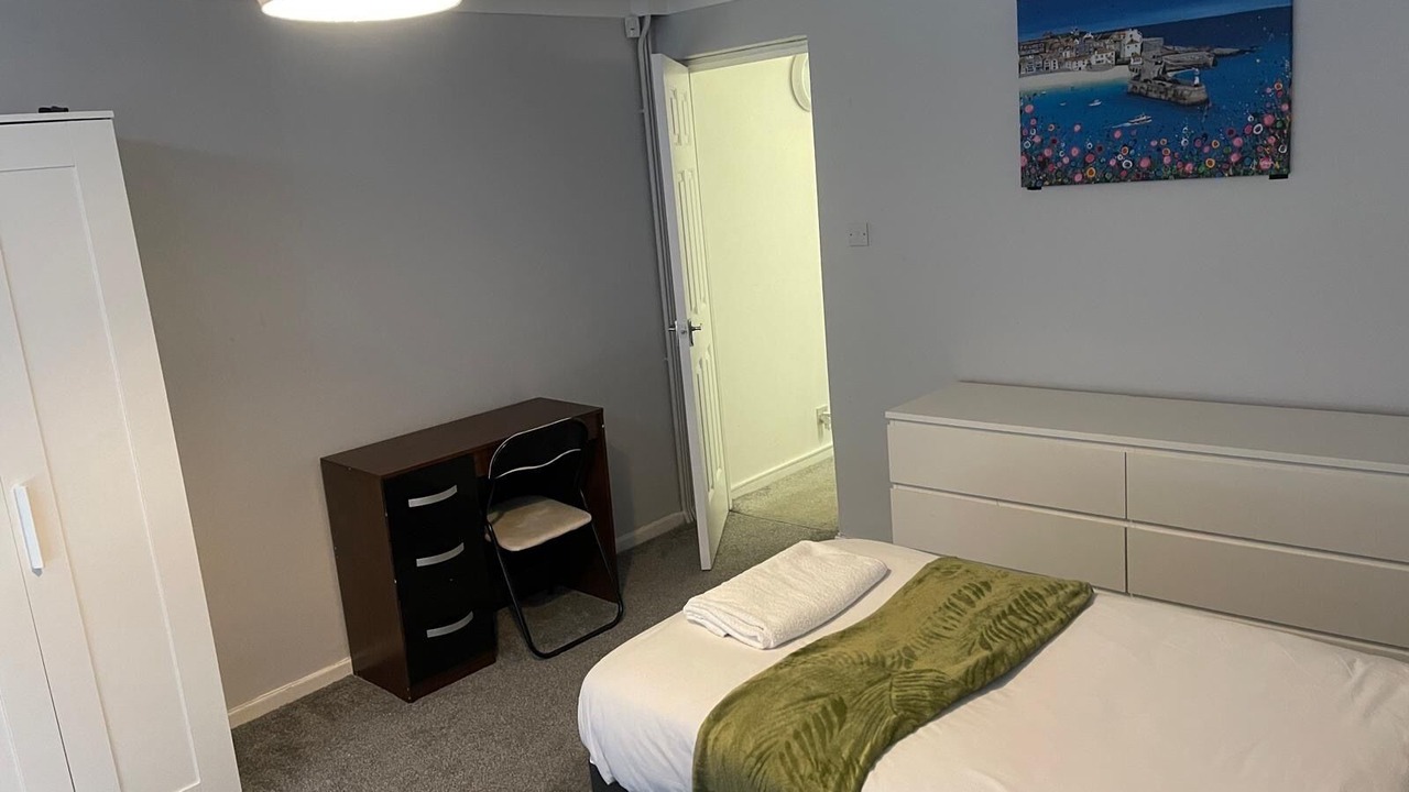 Photo of Bedroom in Crays Hill