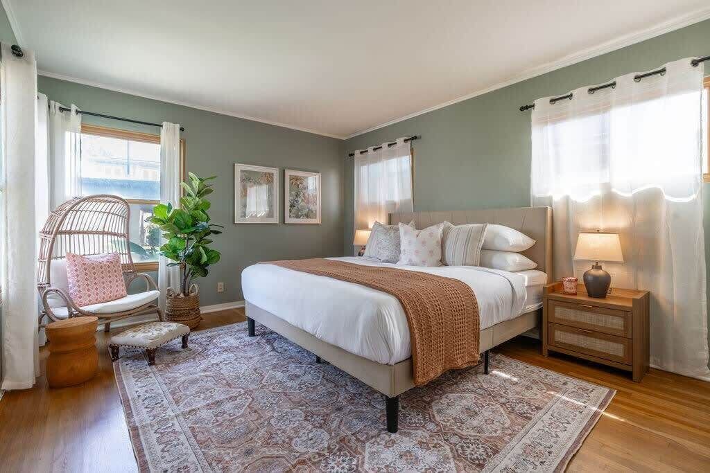 Photo of Bedroom in La Jolla
