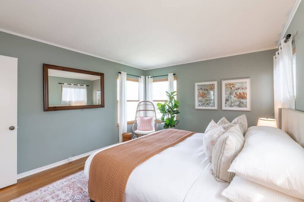 Photo of Bedroom in La Jolla