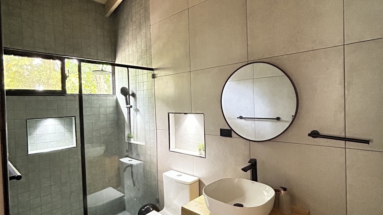 Photo of Bathroom in Abreu