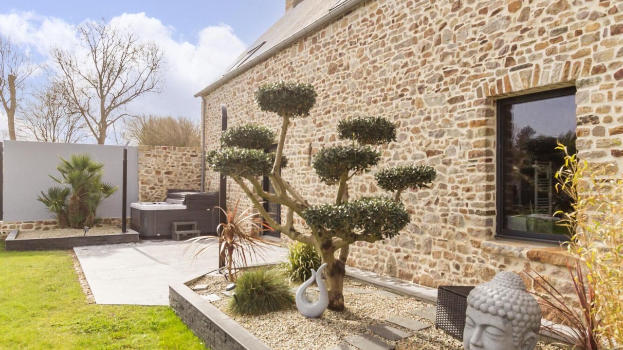 Photo of Patio Balcony in Angoville-sur-Ay