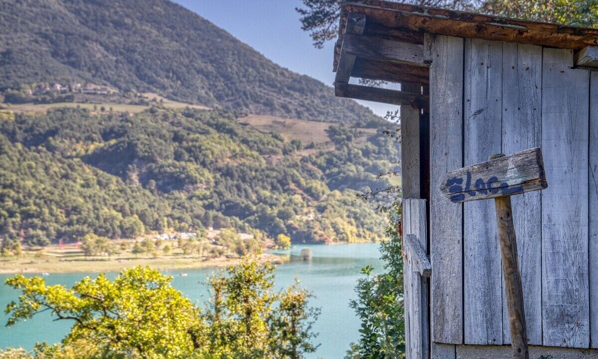 Photo of Outdoor in Lavars