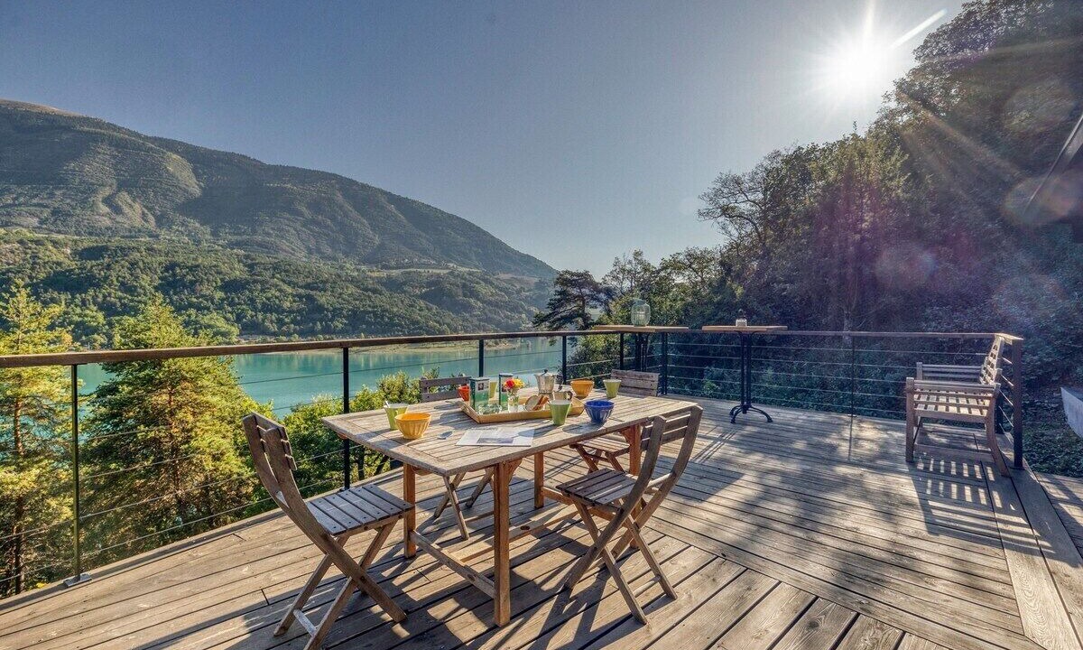 Photo of Outdoor in Lavars