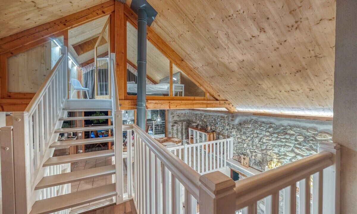 Photo of Others in Toiny