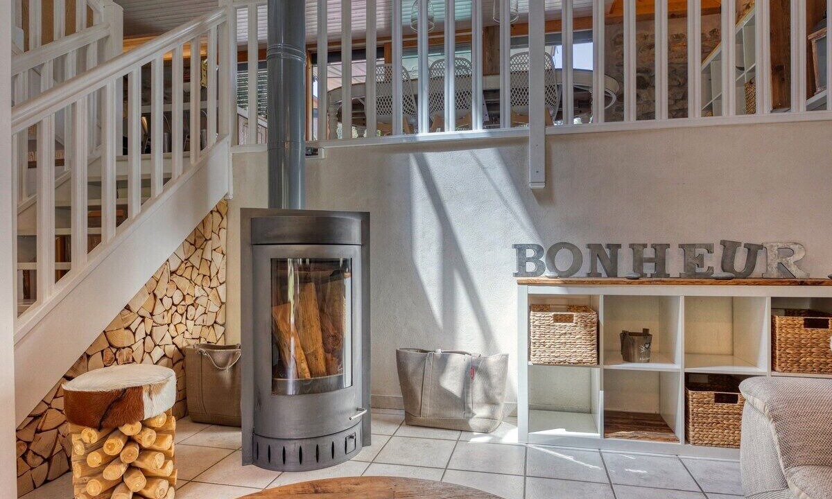 Photo of Others in Toiny