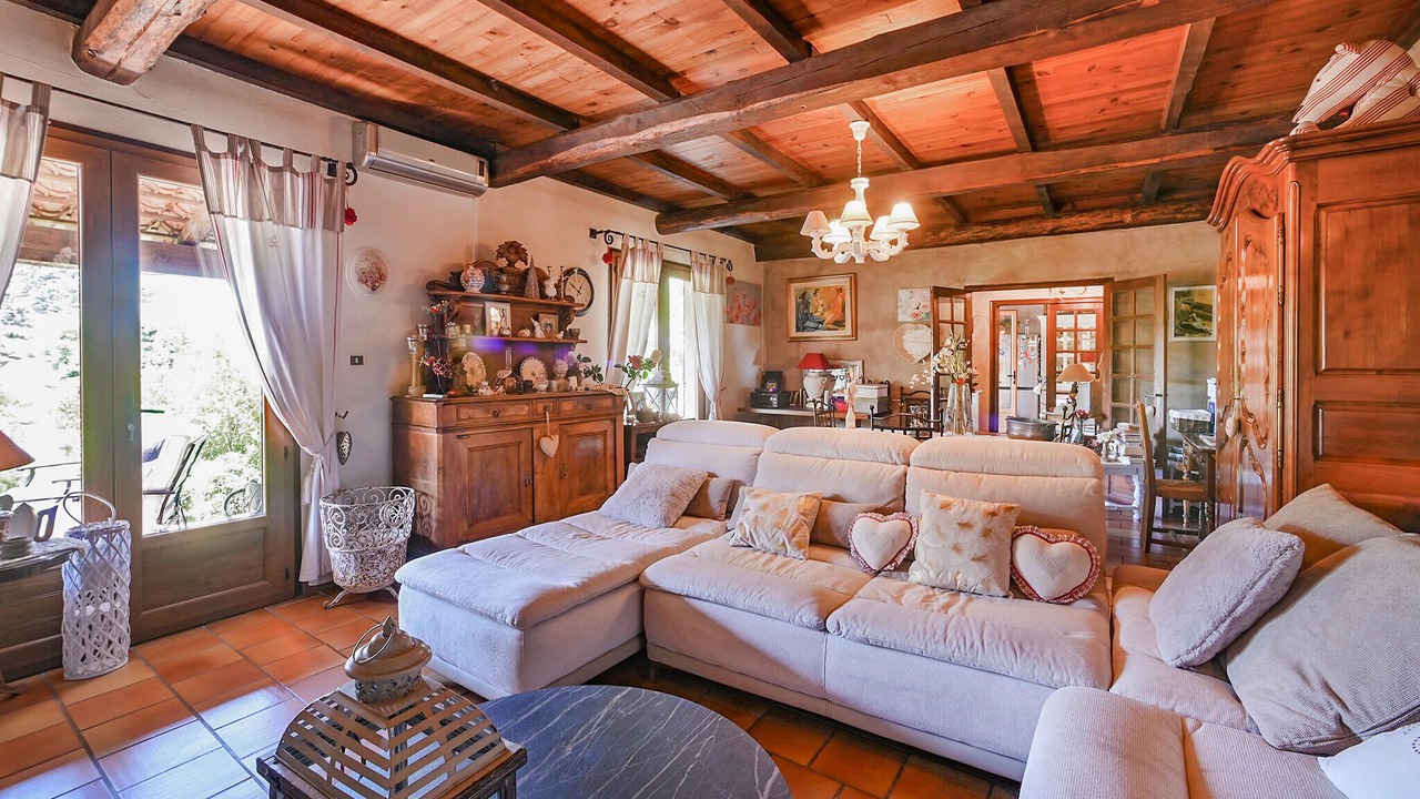 Photo of Bedroom in Saint-Privat-des-Vieux