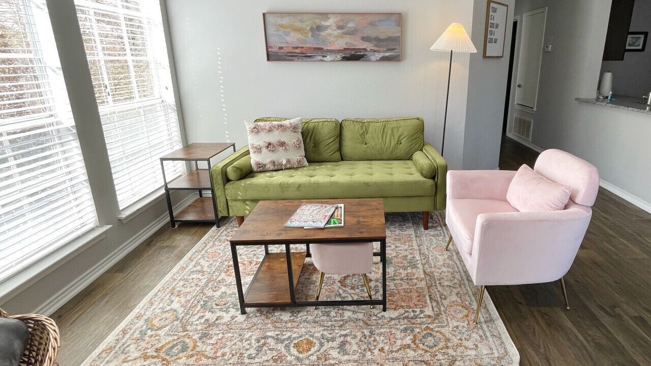 Photo of Livingroom in South Side