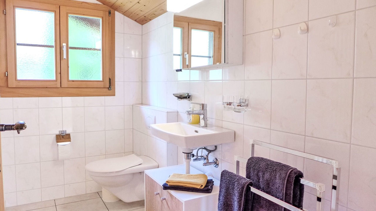 Photo of Bathroom in Innertkirchen