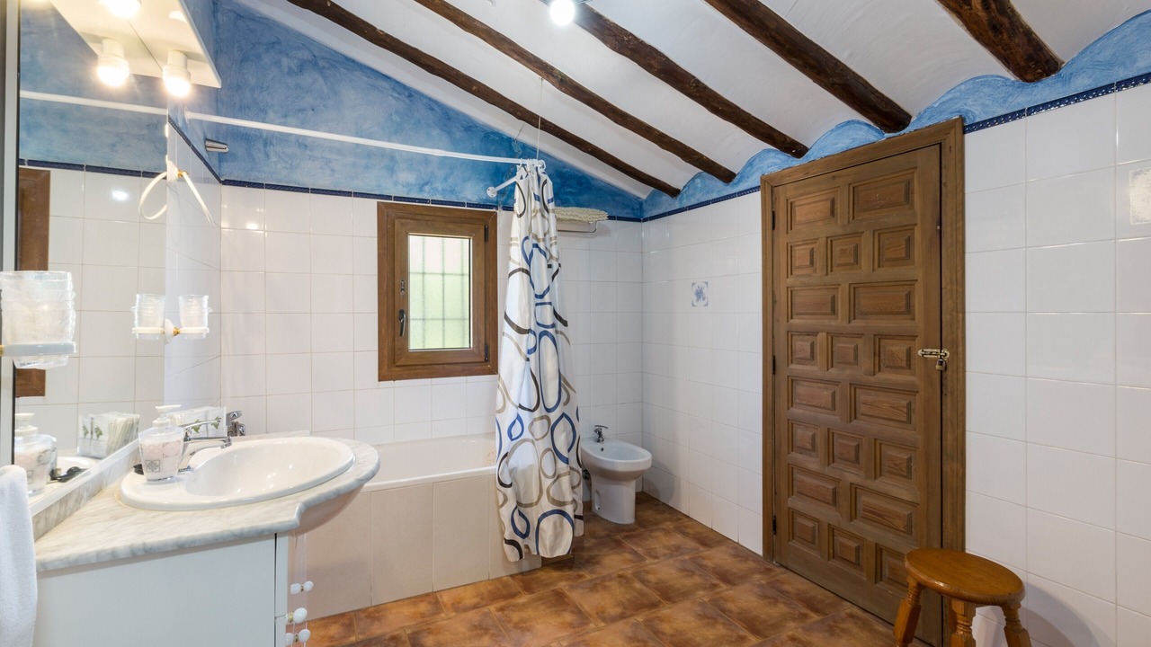 Photo of Bathroom in Mazuza