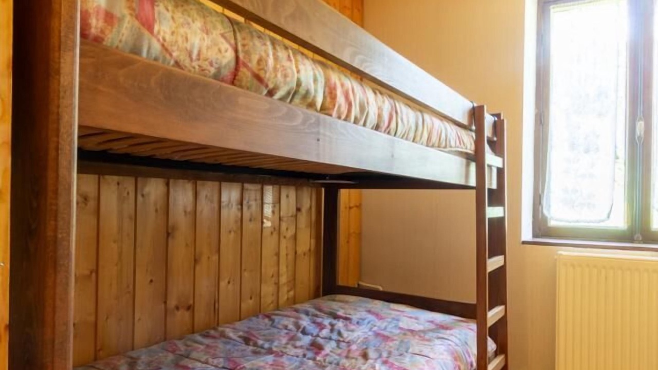 Photo of Bedroom in Areches